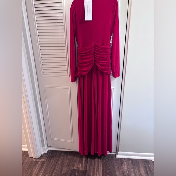 Club London ESTRELLA Red High-Neck Maxi Dress With Ruched Detailing - Picture 12 of 16